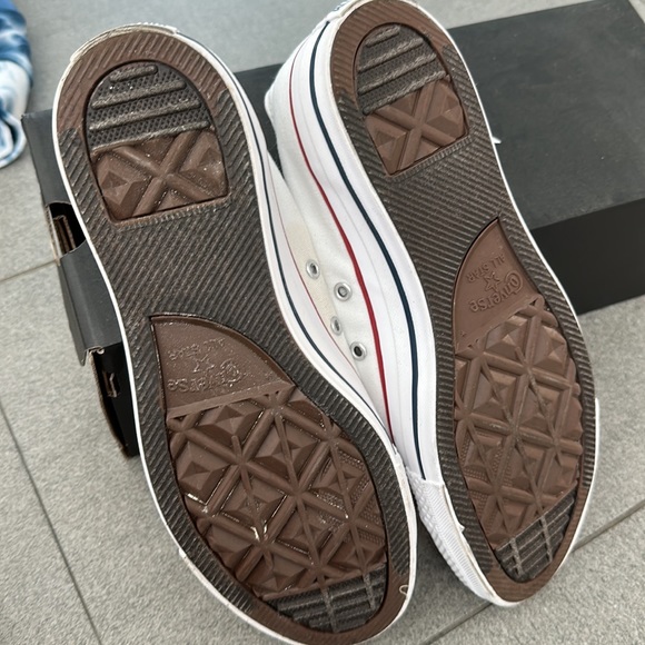 Converse Unisex Chuck Taylor All Star Ox, Optical White, 9 Women/7 Men. EUR 40 - Picture 6 of 7